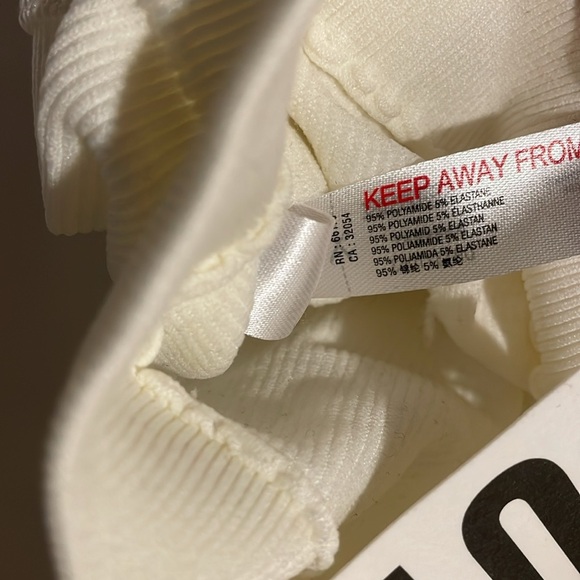 Urban Outfitters ribbed Bralette - Picture 4 of 4